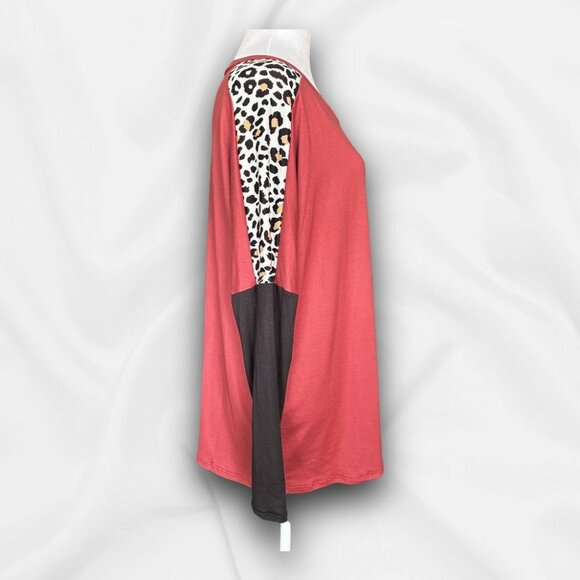 *NEW* Haptics Soft Tunic with Animal Print - Small Boho, Cozy, Athleisure, Casua - Picture 4 of 7